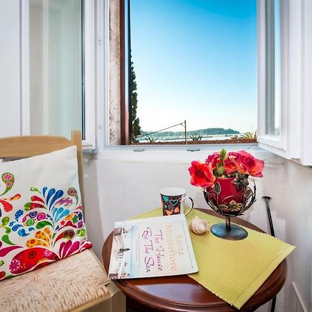Havana - Apartment With Sea View Rovinj Kültér fotó