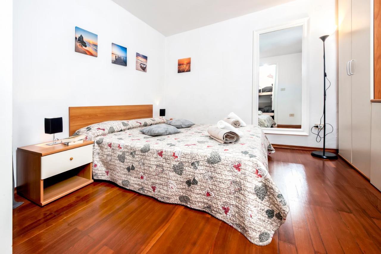 Havana - Apartment With Sea View Rovinj Kültér fotó